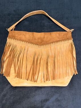 NWT Steven by Steven Madden 2 tone tan suede trim Fringe Hobo bag purse. 18x14